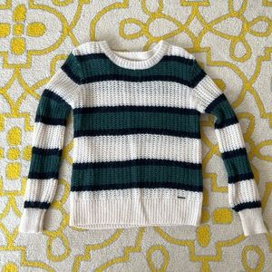 Like new! A&F Sweater. Sz L